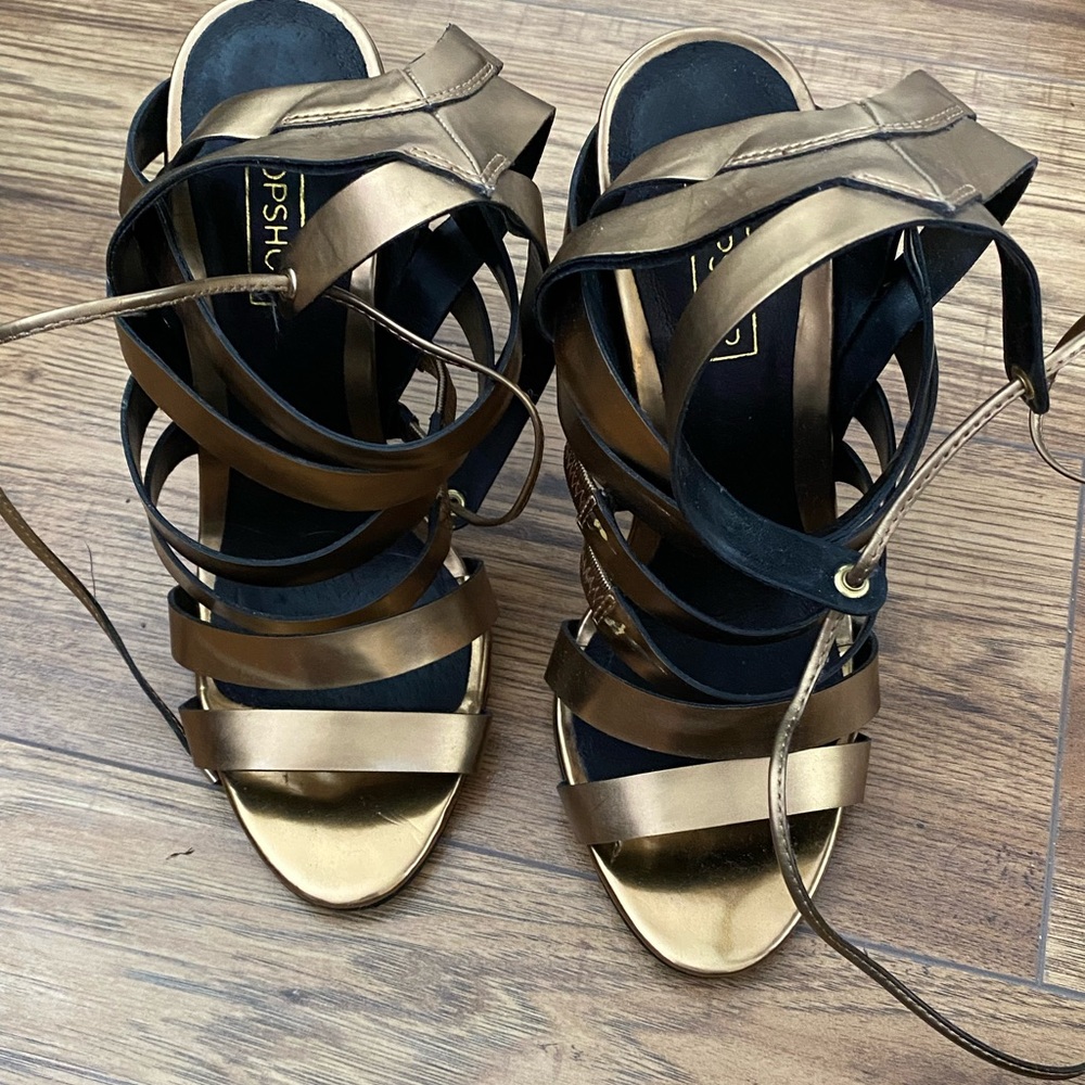 Bronze/gold Topshop heels!